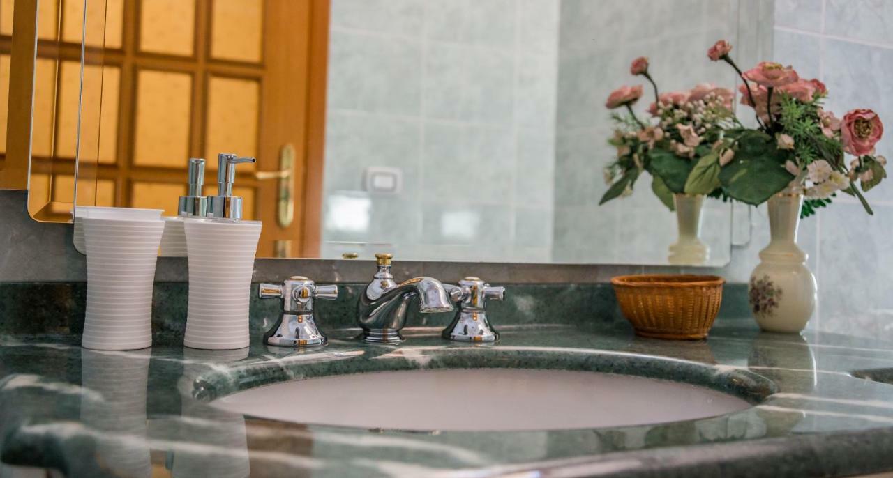 B&B Cortile Aurora Bronte Kültér fotó