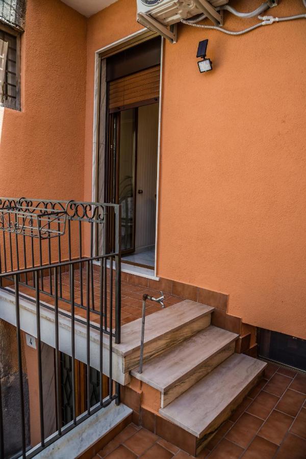 B&B Cortile Aurora Bronte Kültér fotó