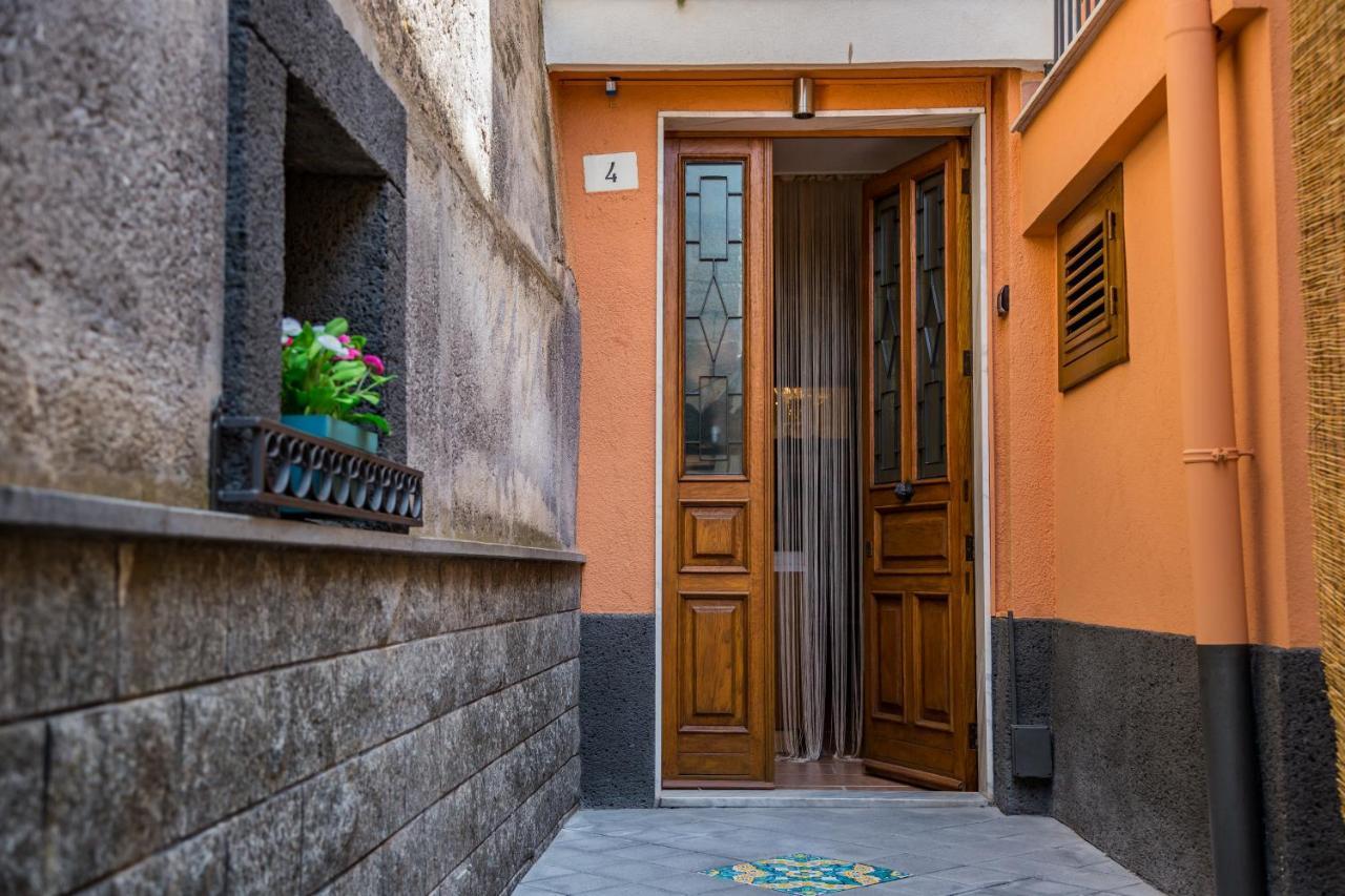 B&B Cortile Aurora Bronte Kültér fotó